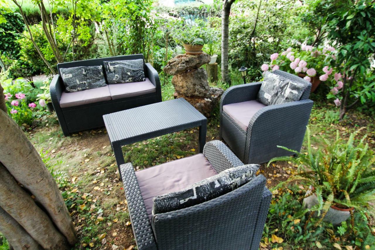 Apartmani Nado Majica Sveti Filip i Jakov Exterior foto